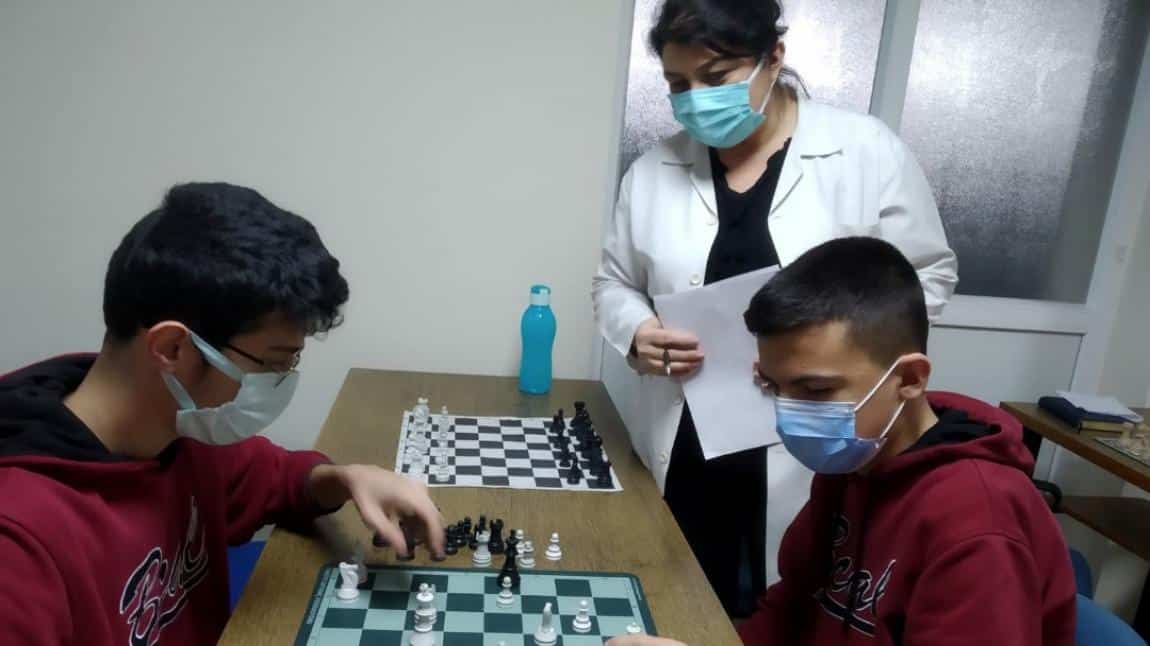 Zekâ Oyunları Kulübü Satranç Turnuvası Düzenledi
